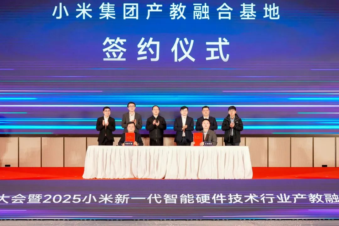 1740555083117545.jpg 640.jpg